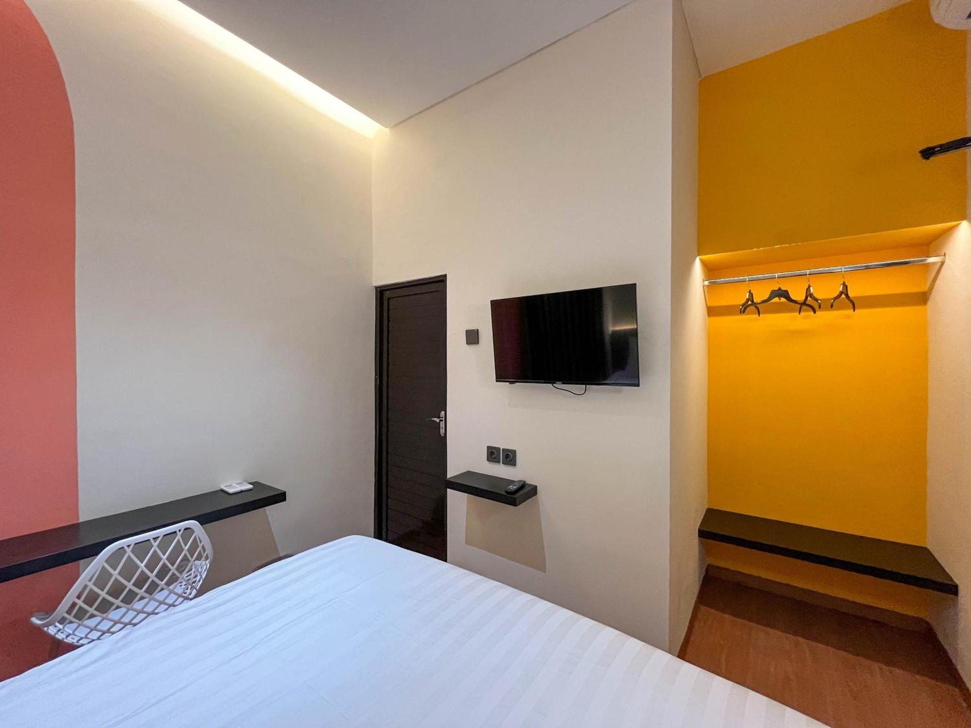 Sans Hotel Premiere Majapahit เซอมารัง ภายนอก รูปภาพ