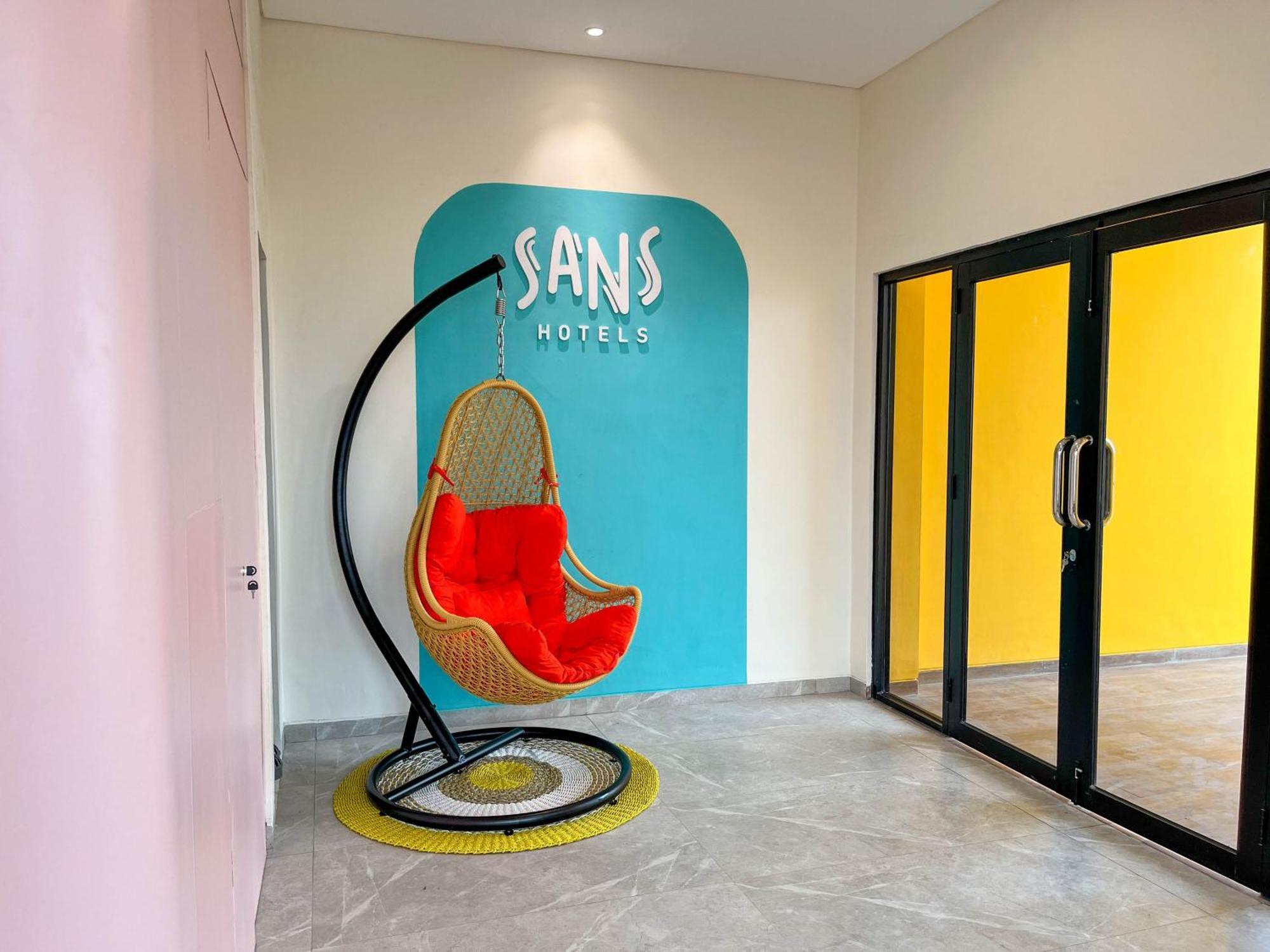 Sans Hotel Premiere Majapahit เซอมารัง ภายนอก รูปภาพ